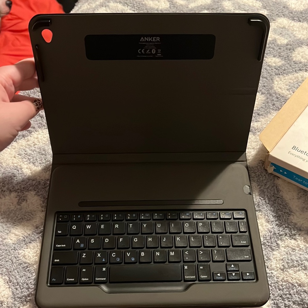 ANKER Bluetooth Folio Keyboard Case IPad Air 2